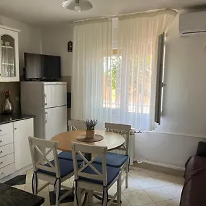  Apartman Domestico